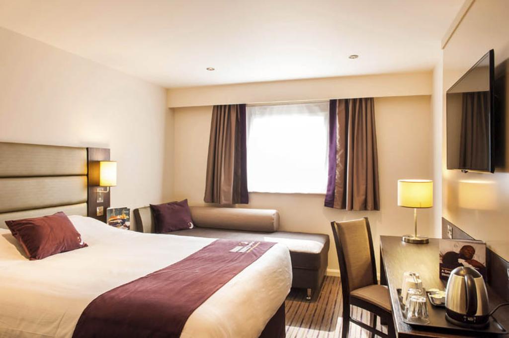 Premier Inn London Bexleyheath Exterior foto